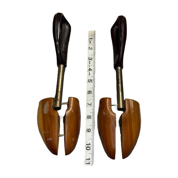 Wooden Shoe Stretchers with Black Handles - Picture 5 of 10